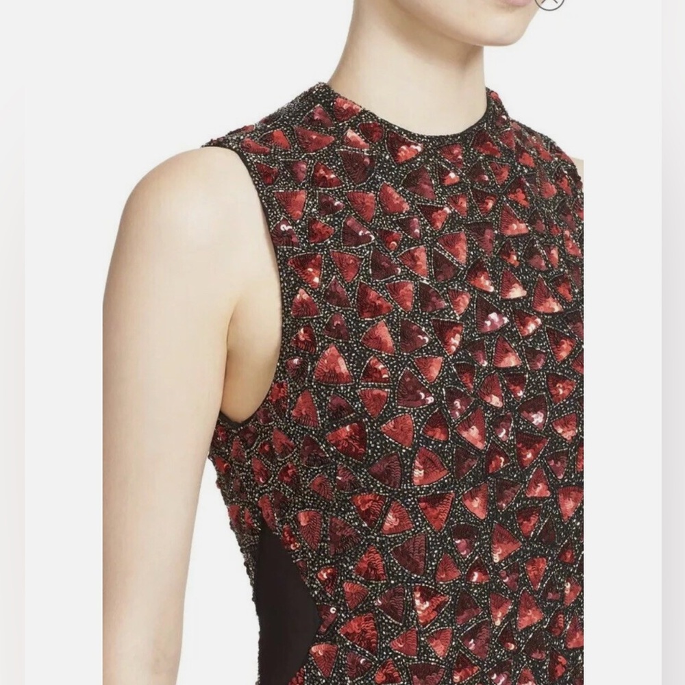 Alice + Olivia Rosalee‎ Red Embellished Sheath Dress size 4 Sleeveless Cocktail